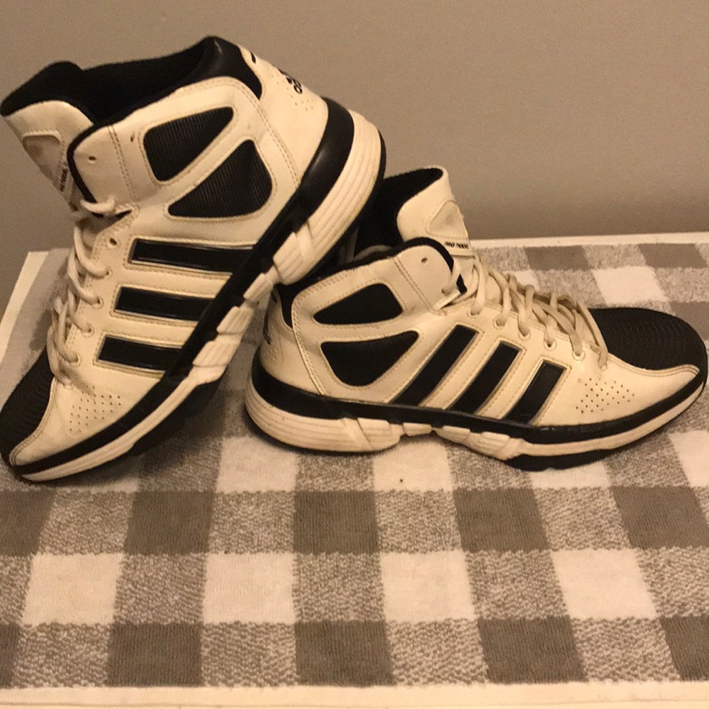 Adidas pro model GS